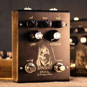 Banshee - hybrid germanium feedbacker fuzz